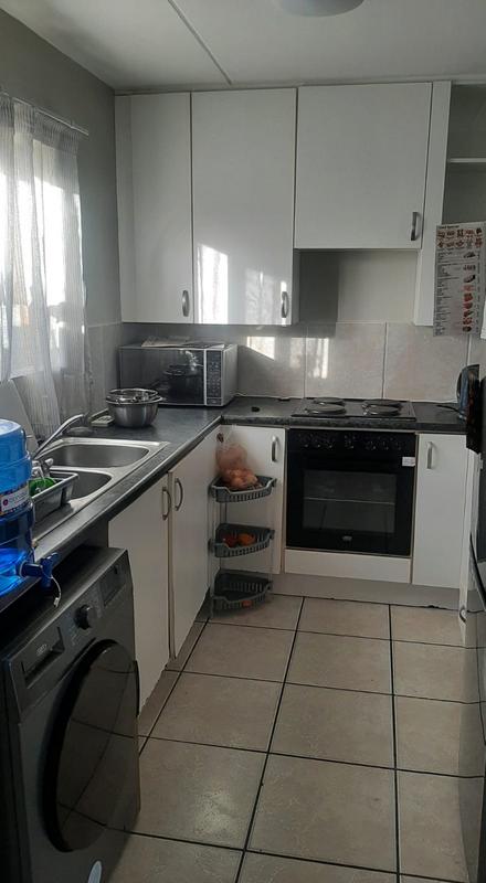 To Let 2 Bedroom Property for Rent in Parklands Western Cape